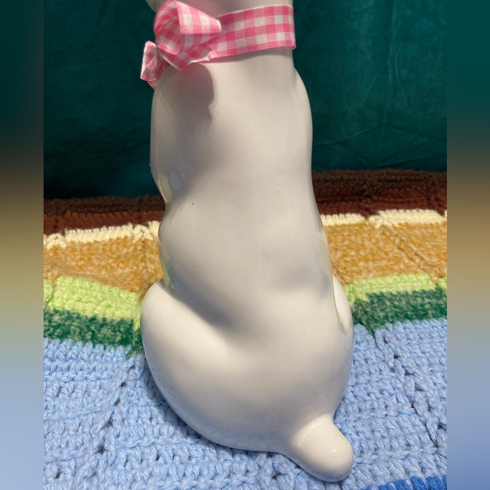 White Alert Easter Bunny Rabbit Portugal Ceramic Spring Decor - Picture 2 of 16